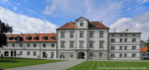 Sehenswürdigkeiten Fürstenfeldbruck Zisterzienserkloster Ausflugsziele Klosteranlage