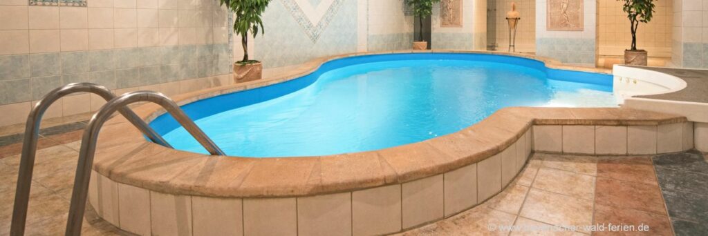 Wellness Kurzurlaub in Bayern für Paare mit Swimmingpool Bayerischer Wald Kuschel & Wellness Wochenende für Paare in Bayern