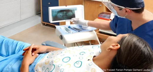 zahnarzt-praxis-bayern-patient-zahnbehandlung